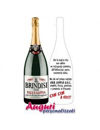Auguri religiosi, ma anche immagini di matrimonio divertenti e spiritose per festeggiare il giorno più bello. Biglietto Spumante Per I Migliori Auguri Di Matrimonio