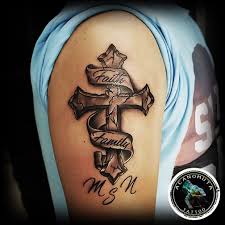 The cracks and graying on the cross right here give it a bit of spooky look. Pin On Realistic Tattoo