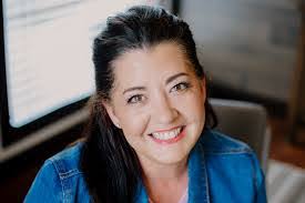 Candace Taylor's Instagram, Twitter & Facebook