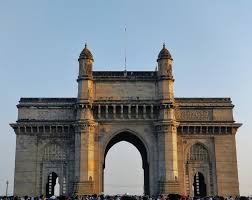Explore Mumbai's Historic Forts: A ...