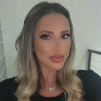 100+ perfis com “Bernard”