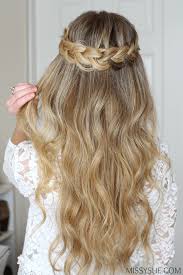 The typical halo braid is one braid that runs around your head along the hairline, so this hairstyle is basically for long hair. Dutch Halo Braid Missy Sue