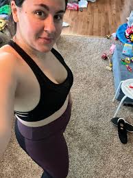 I cringe 😬 when I see people wear A pair of Jeans 👖 while working out  🏋🏽‍♂️ like I know your Roasting inside 🥵