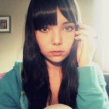 Tania Lyons's Instagram, Twitter & Facebook