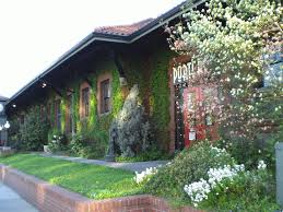 Maybe you would like to learn more about one of these? Porters Dining At The Depot In Beautiful Downtown Medford Oregon Southern Oregon Oregon Oregon Beer