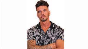 I'm sympathetic, cheerful, a friend of his friend, playful finally a normal guy. Pedro Teixeira Love On Top Tvi