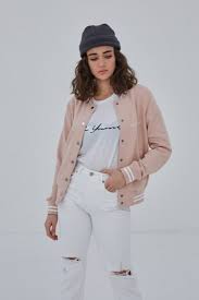 Maybe you would like to learn more about one of these? New Streetwear Brands To Try In 2019 Street Fashion Net Worldwide Style And Travel
