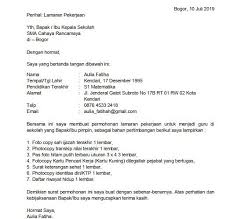 Melalui surat lamaran ini, pelamar meminta supaya ia diberi pekerjaan. Pasti Berkesan Ini Dia Cara Menulis Surat Lamaran Kerja Agar Menarik