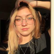 Sophia (@sophiadurose) • Instagram photos and videos