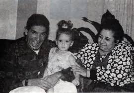 ولفتت إلى أنها شاركت في فيلم سبع البرمبة مع الفنان رامز جلال، موضحة أن رامز جلال كان بيعمل مقالب في الكواليس، وممكن يعمل. Ø¬Ù…ÙŠÙ„Ø© Ø¹ÙˆØ¶ ÙˆØ¬Ø¯Ù‡Ø§ Ø¬Ù…Ø¹Ù‡Ù…Ø§ ØªØ§Ø±ÙŠØ® Ø§Ù„Ù…ÙŠÙ„Ø§Ø¯ ÙˆÙ…Ù‡Ù†Ø© Ø§Ù„ØªÙ…Ø«ÙŠÙ„ Ø§Ù„ÙŠÙˆÙ… Ø§Ù„Ø³Ø§Ø¨Ø¹