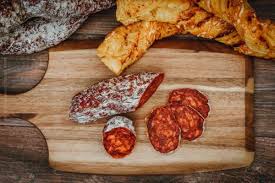 Rezept Spanische Chorizo Als Rohwurst Rohwurst Rezept Lebensmittel Essen Wurstchen Chorizo