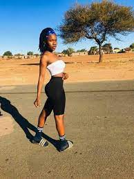 Kamo mphela takes it to a new level on her ep titled nkulunkulu. Kamo Mphela Home Facebook
