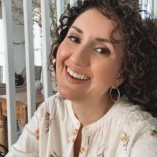 Rocio Estrada (@the_staged_life) • Instagram photos and videos