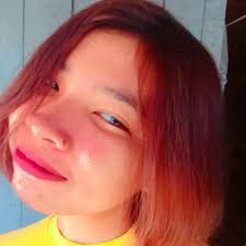 Kyra Lim (@YouWayar)