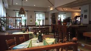 Zum deutschen haus ahrensdorf, großbeerener straße 10 ludwigsfelde, +49 3378801694 in deutsches restaurant in ludwigsfelde ⌚ öffnungszeiten | adresse | ☎ telefonnummer | bewertungen mit gelbe seiten bei yoys.de ansehen. Deutsches Haus Dallgow Restaurant Bewertungen Telefonnummer Fotos Tripadvisor