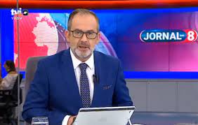 The main objective of this paper is to present the theoretical conceptual discussions on hospitality and deepen the little explored subject of corporate. Jose Alberto Carvalho Despede Se Do Jornal Das 8 Com Discurso Arrepiante