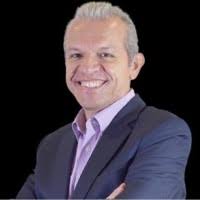 2 "William Pinzon Caicedo" profiles