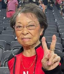 Debbie Leavitt's Instagram, Twitter & Facebook