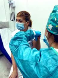 Sin las vacunas, las epidemias causadas por muchas enfermedades prevenibles podrían reaparecer y llevar a un aumento en el número de casos por enfermedad, discapacidad y muertes. Alergia Y Las Vacunas Contra El Coronavirus Blogs Quironsalud