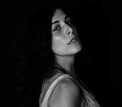 Sobre Al-Alba Teatro