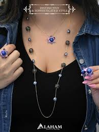 Grab the best jewelry from Laham Jewelry 😍 WE DELIVER ALL OVER LEBANON