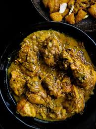 O K I Admit I Get A Crazy Craving For Chicken Curry Once A Week I Love Cooking Them I L Black Pepper Chicken Indian Chicken Recipes Chicken Stuffed Peppers