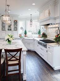This Is What The Perfect House Looks Like According To Pinterest White Kitchen Traditional Kitchen Inspirations Home Kitchens