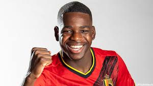 Transfers buitenland: Douglas costa volgt Xherdan Shaqiri richting  Amerikaans avontuur