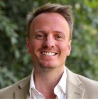 10+ "Upholzer" profiles