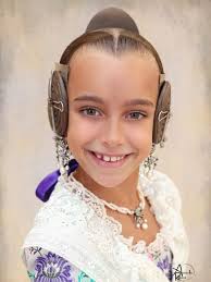 Estas son las 74 candidatas a Fallera Mayor Infantil de Valencia