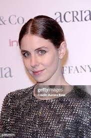 Daisy Frederick's Instagram, Twitter & Facebook