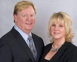 Refine your search for los angeles lawyers by legal practice area. Medi Cal And Elder Law Attorney La Law Center Pc