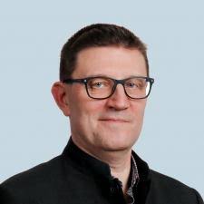 Le Maire, les adjoints et conseillers municipaux