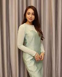 Get in touch with putri octavia (@putrioctaviaa488) — 85 answers, 27 likes. Ini Biodata Octavia Manrose Pelakon Yang Dikaitkan Dengan Aliff Aziz Gosip Tempatan Gosip Forum Cari Infonet