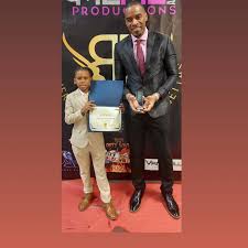 Kenyon Glover (@kenyondglover) • Instagram photos and videos