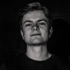 Luke Solomon, Amy Douglas, Queen Rose