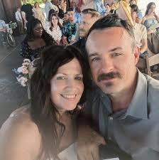 What are some alternative reading curricula to Teach Your Child to Read in  100 Easy Lessons?