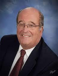 Richard Petroff's Instagram, Twitter & Facebook