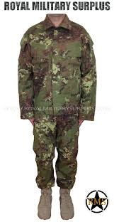 This Italian Vegetato Military Uniform Includes The Shirt And Pants In Italian Vegetato Camouflage Pattern Made Camouflage Uniform Camouflage Army Camouflage