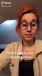 Tell me about your crazy parents 🤫#fyp #storytime #criminal #sketchyadvice