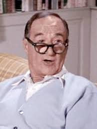 Tv Listings Find Local Tv Listings And Watch Full Episodes Zap2it Com Bewitched Tv Show Character Actor Bewitching