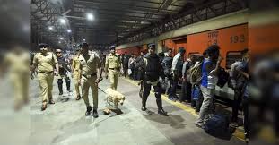 Delhi blast: Maharashtra on high alert ...