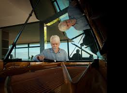 How to tune a piano properly. Piano Tuning Hoekstra Pianos