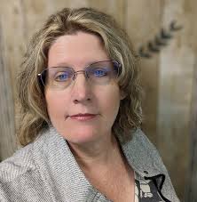 Happy Holidays! We would love to introduce and welcome Deborah Kreie to our  salon. Deborah will be joining us the first of December.