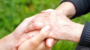 Dentro de las instalaciones de la universidad de navarra en españa, ahora se hacen nuevos procedimientos para tratar sin cirugía el temblor incapacitante que produce el parkinson. Tres Mitos Sobre La Enfermedad De Parkinson Bbc News Mundo