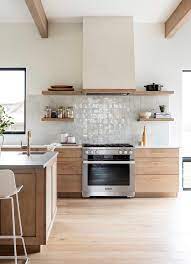 This patio outside a santa monica, california, family home designed by natasha baradaran features overgrown greenery above a small pergola. 900 Kitchen Trends Design Ideas In 2021 Kitchen Design Kitchen Inspirations Home Kitchens