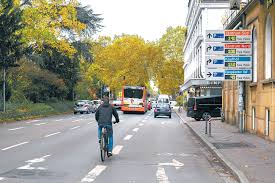 Schnellfahrradstrecke Heidelberg Friedrich Ebert Anlage Und Adenauerplatz Sollen Radfahrstreifen Bekommen Nachrichten Aus Heidelberg Rnz
