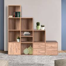 Ce petit meuble à chaussures pas cher et original s'intégrera facilement avec votre entrée. Meuble Escalier Pas Cher En Bois Facon Hetre Sur 4 Niveaux Id Market