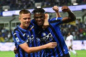 Getty images) if you are looking for a team of the season fut bargain, look no further than the duván zapata community tots sbc.this bonus special fut card is as good as it gets for the price range it's situated at. Duvan Zapata Wants To Continue On In Atalanta