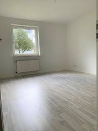 Unter diesem motto verkaufen wir die wohnung 01 aus unserem projekt glucksburg. 4 Zimmer Wohnung Zu Vermieten Dagoestr 48a 24960 Glucksburg Glucksburg Ostsee Mapio Net